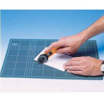 A4 Size Cutting Mat (300 x 220mm)