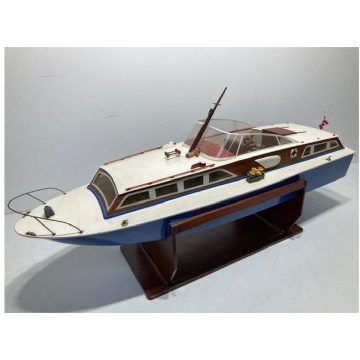 Ready To Run River Cruiser
