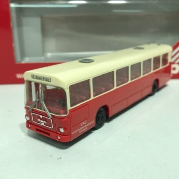 Herpa 1/87 HO Scale 831487 MAN SU 240 Bus Red/Cream Boxed