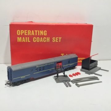 Triang R401 Operating Transcontinental Mail Coach Set Blue Coach Boxed