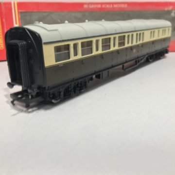 Hornby R457 GWR Composite Brake Coach Boxed